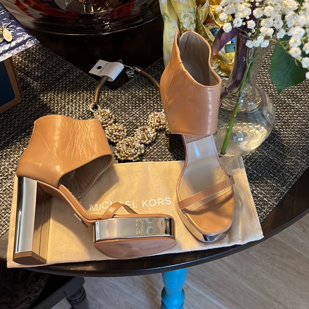 Michael Kors designer mirrored heels Stunning leather rare and unique - Picture 3 of 10